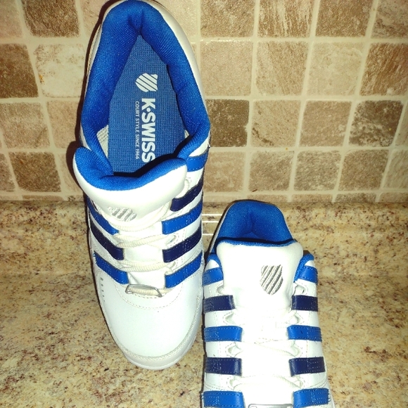 NWOT Men's Limited Edition K-Swiss White & Blue Shoes. Size 9 - Picture 3 of 6